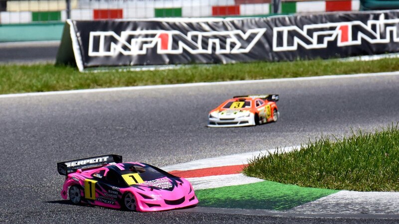 Automodellismo, Greiner si laurea campione del mondo a Gubbio