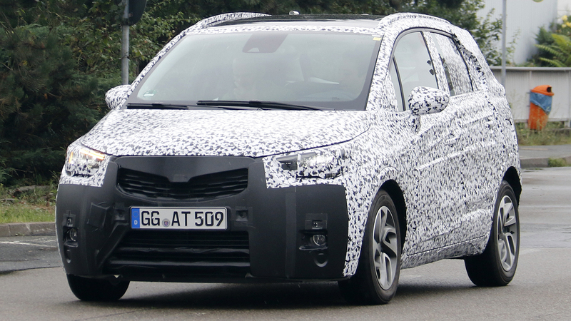 Opel Meriva MPV, i primi scatti