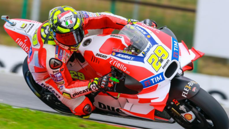 MotoGP. Iannone &egrave; il pi&ugrave; veloce belle FP1 a Brno