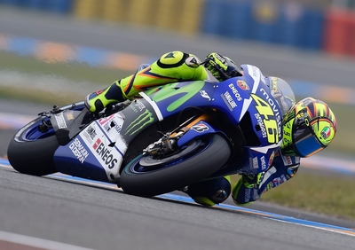 MotoGP 2015, Le Mans. Rossi: Lorenzo, Dovizioso e Marquez più veloci. Per il momento