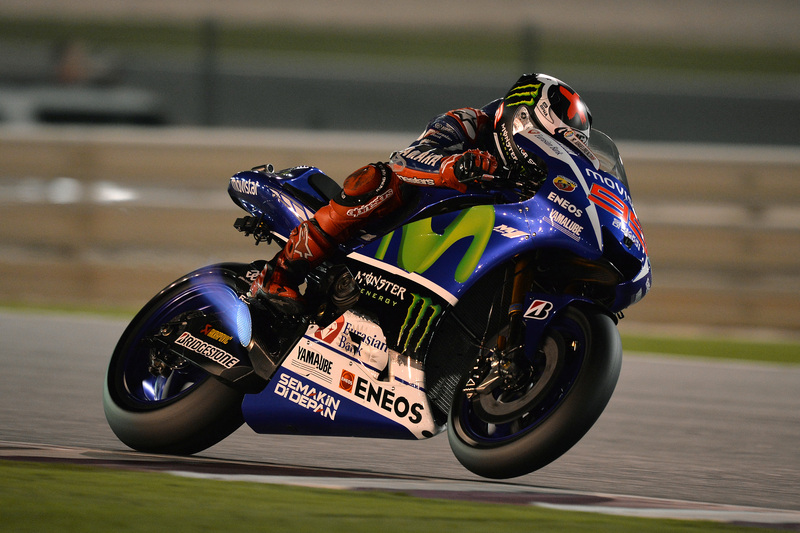 Jorge Lorenzo, firmatario del centesimo titolo Akrapovic con l&#039;iride MotoGP 2015