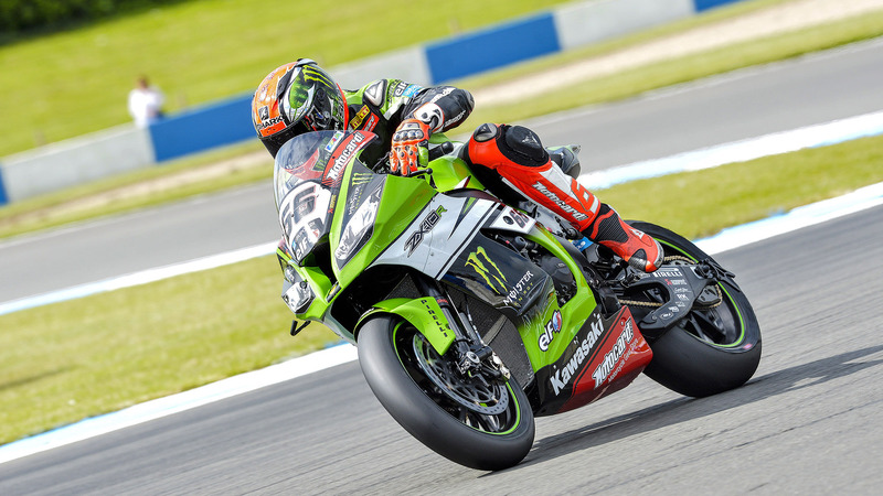 SBK 2015 Donington. Sykes chiude in testa le FP2