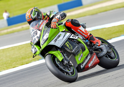 SBK 2015 Donington. Sykes chiude in testa le FP2