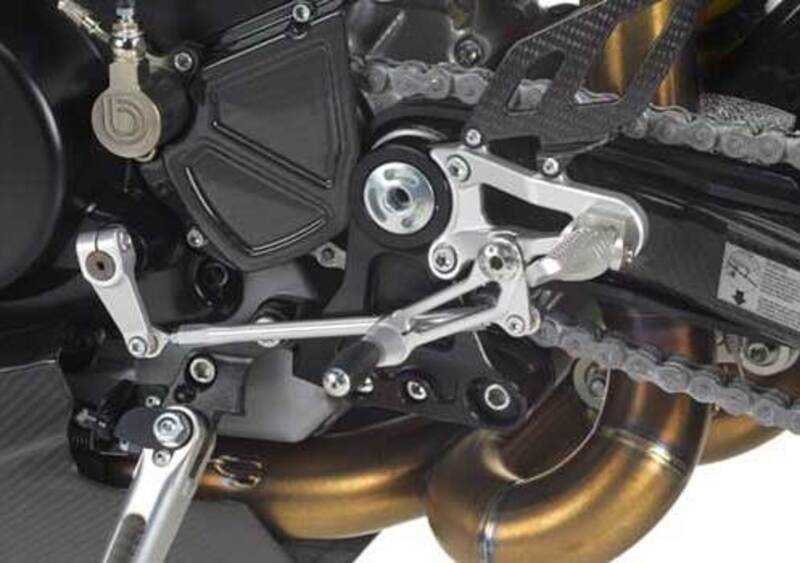 Bimota DB8 DB8 Oronero (2014 - 17) (2)