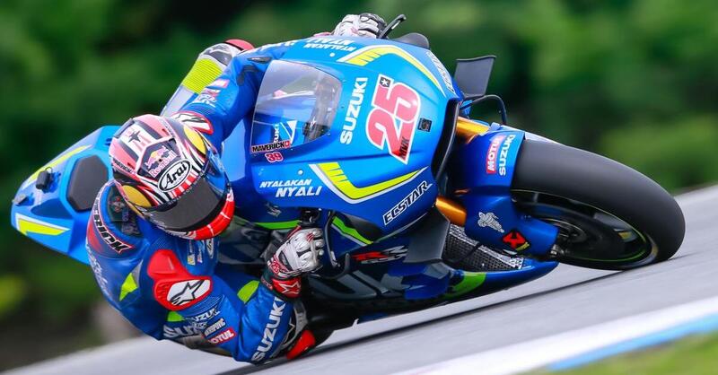 MotoGP 2016. Vi&ntilde;ales vince il GP del Regno Unito a Silverstone