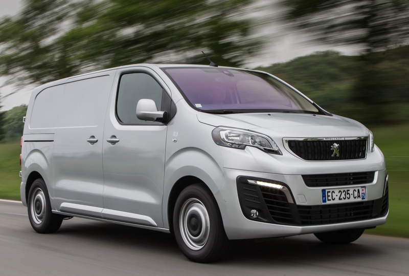 Peugeot Expert Furgone BlueHDi 115 S&S PL-TN Combi Standard