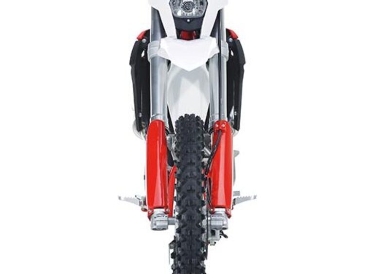 Swm RS 500 R RS 500 R (2015 - 16) (3)