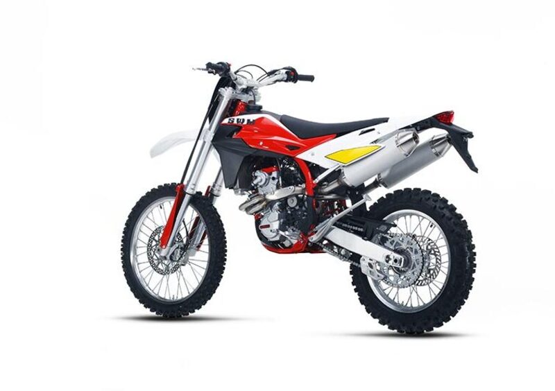 Swm RS 500 R RS 500 R (2015 - 16) (6)