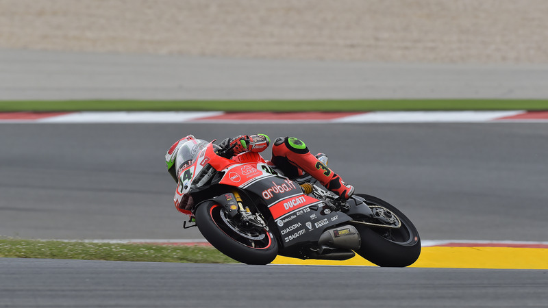 Test SBK a Portimao. Giugliano &egrave; il pi&ugrave; veloce