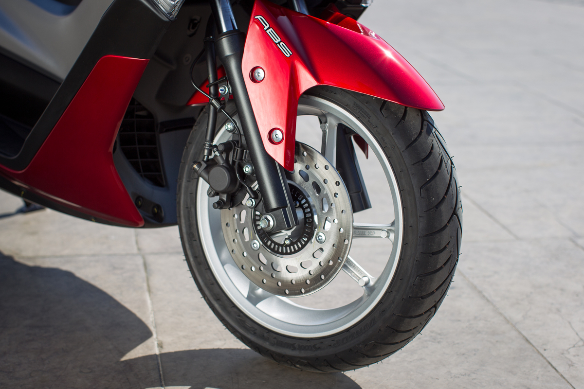 120 70 R14 Pneumatico Posteriore Deli Urban Grip 130/70-13 Per - Foto 6