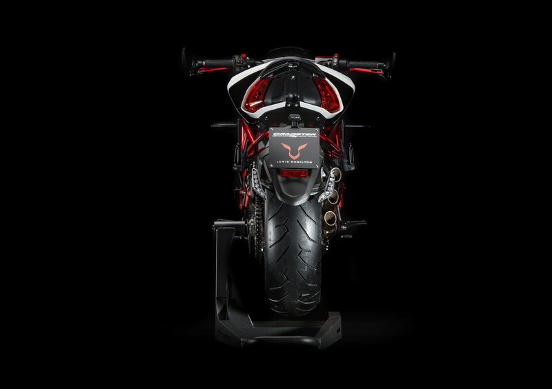 MV Agusta Dragster 800 Dragster 800 RR LH 44 (2016 - 17) (2)