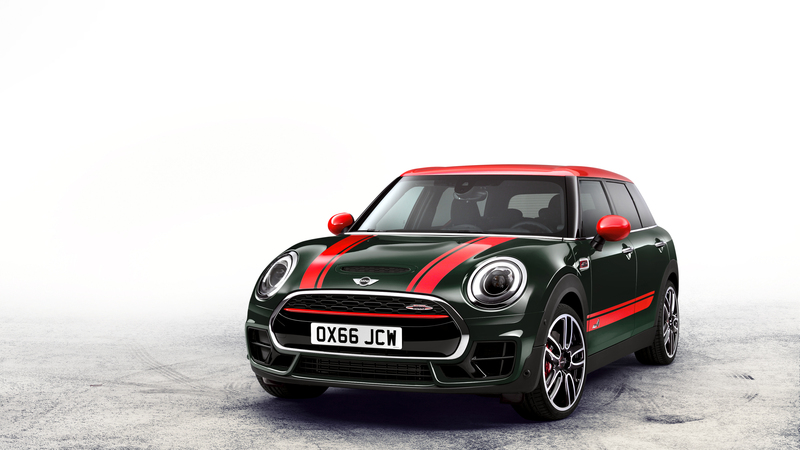 Mini John Cooper Works Clubman, l&#039;esordio a Parigi