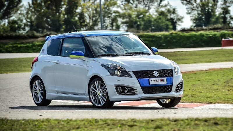 Suzuki Swift GSX-RR | Test drive #AMboxing