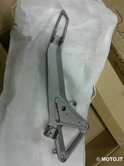 staffa pedana dx honda hornet 600 '98 cb600 f hornet