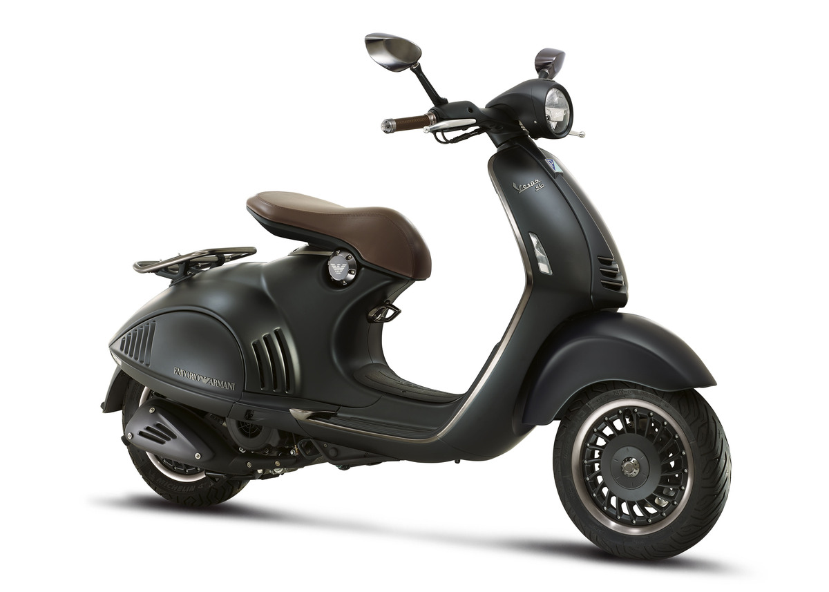 Vespa Vespa 946 EA ABS (2015 - 16)