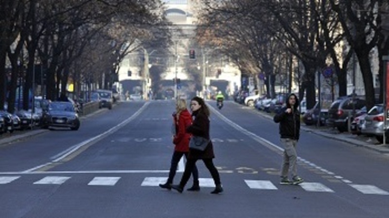 Moto, tre ruote e Minicar nelle preferenziali di Milano