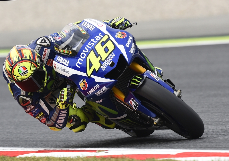 MotoGP 2015, Catalunya. Rossi: &quot;Preoccupato per le qualifiche, ma passo ok&quot;