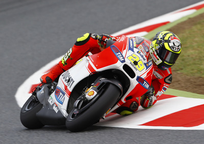 MotoGP 2015, Catalunya. Le qualifiche del GP in diretta live