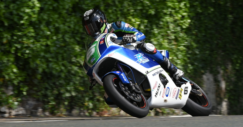 Tourist Trophy 2015, Lightweight: vince Lintin, Paton sul podio!