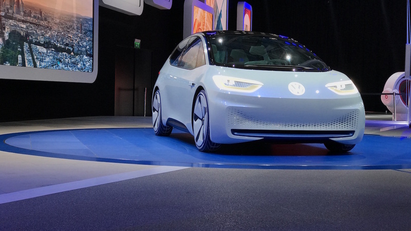 Salone di Parigi 2016, Volkswagen, Audi e Porsche svelano le novit&agrave;. Segui il LIVE!