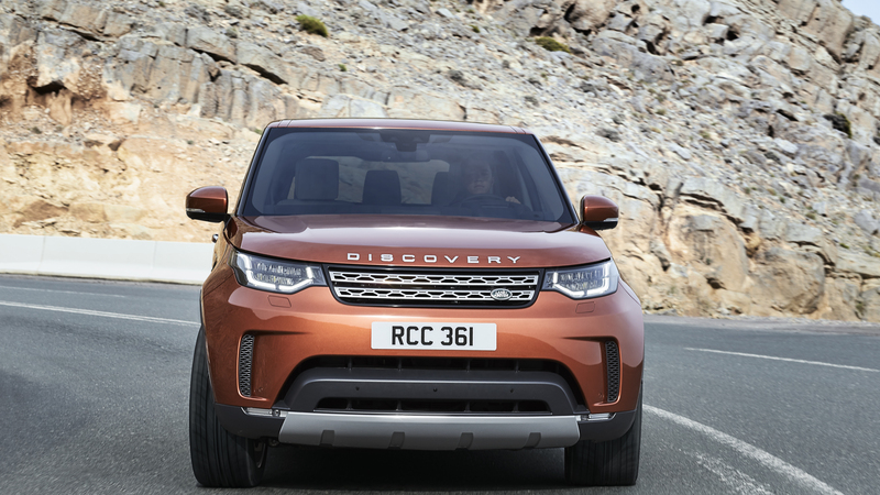 Salone di Parigi 2016: ecco la nuova Land Rover Discovery [Video]