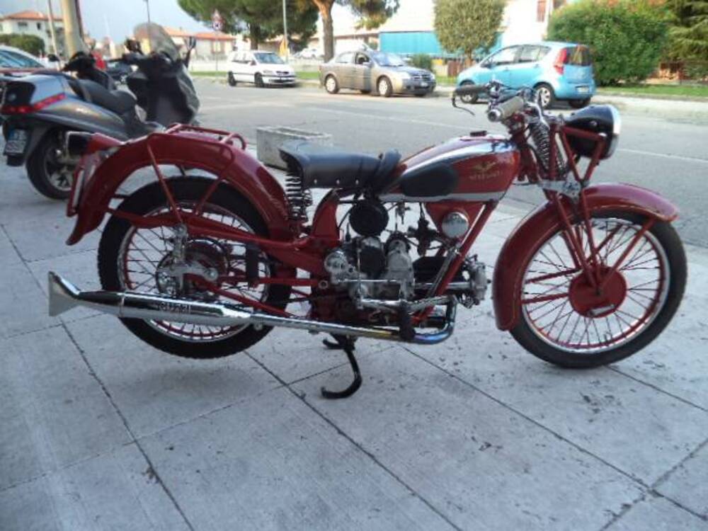 Moto Guzzi 250 P.E. (3)