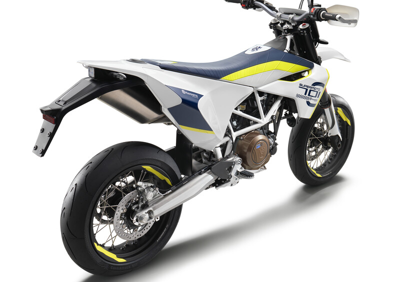 Husqvarna 701 Supermoto 701 Supermoto (2017 - 19) (11)