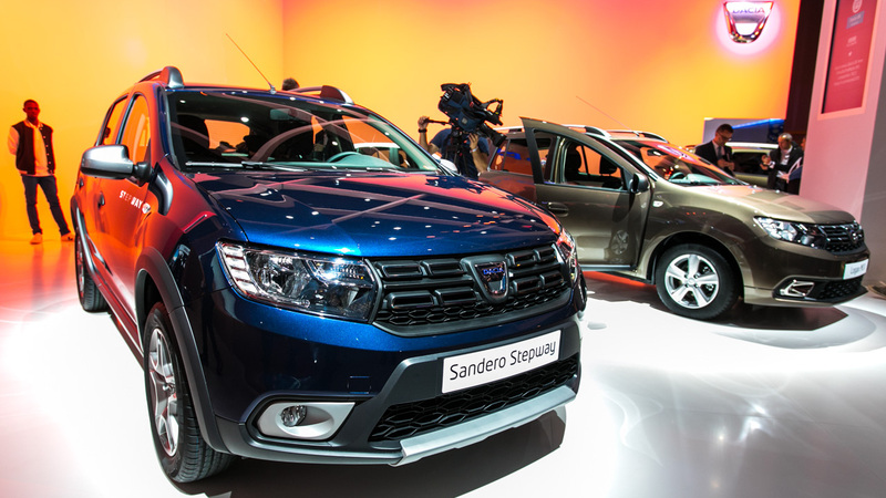 Dacia al Salone di Parigi 2016