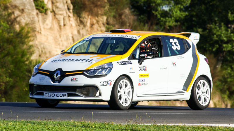 Clio Cup: oltre il limite, il coraggio della paura