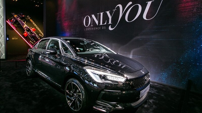 DS5 Commande Sp&eacute;ciale: one-off al Salone di Parigi 2016 [Video]