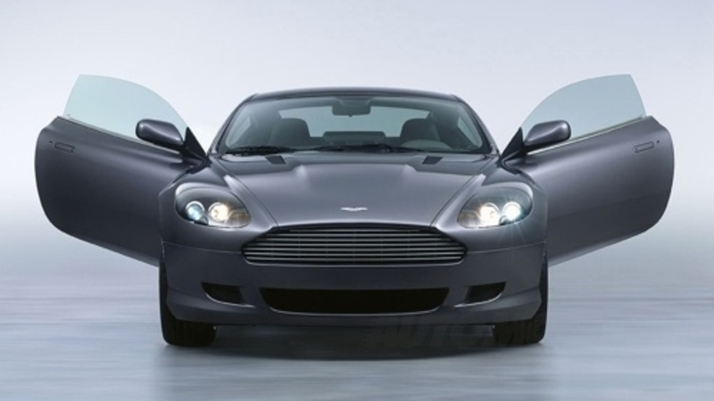 Aston Martin DB9