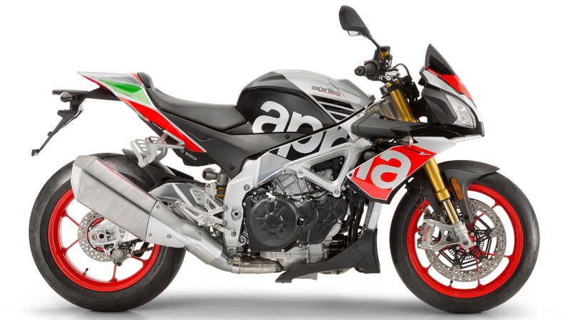 Aprilia Tuono V4 2017 ad Intermot 2016: foto e dati