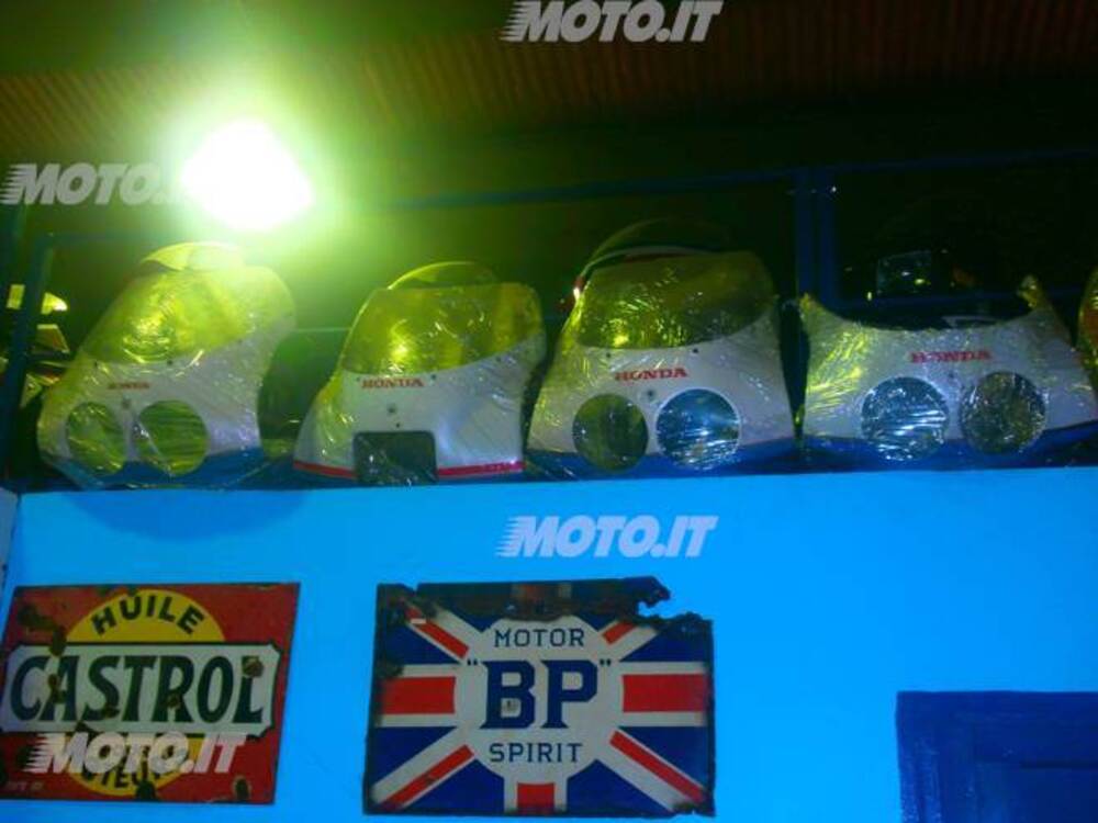 CUPOLINI HONDA RC 30 HONDA VFR 750 RC 30