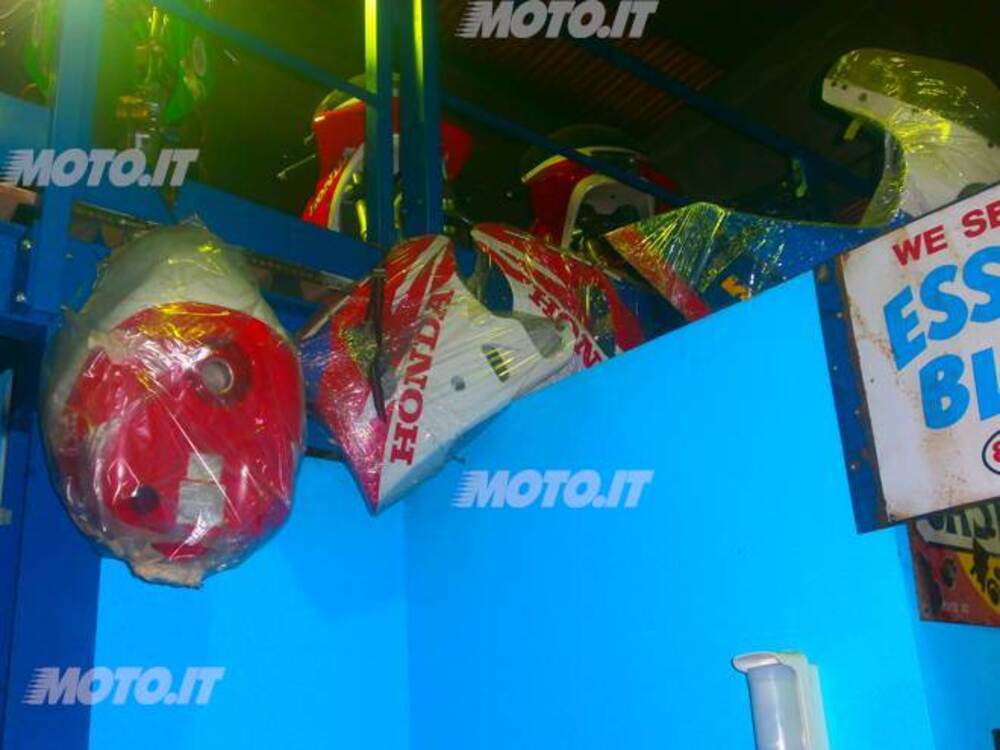 COMPLETO HONDA RC 45 HONDA RVF 750 RC 45