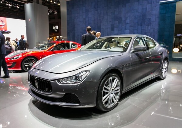 Maserati Ghibli MY 2017 vs Mercedes Classe E: il confronto al Salone di Parigi