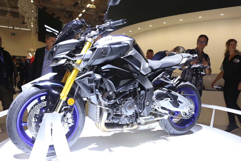 Yamaha MT-10SP  2017 a Intermot 2016: foto e dati