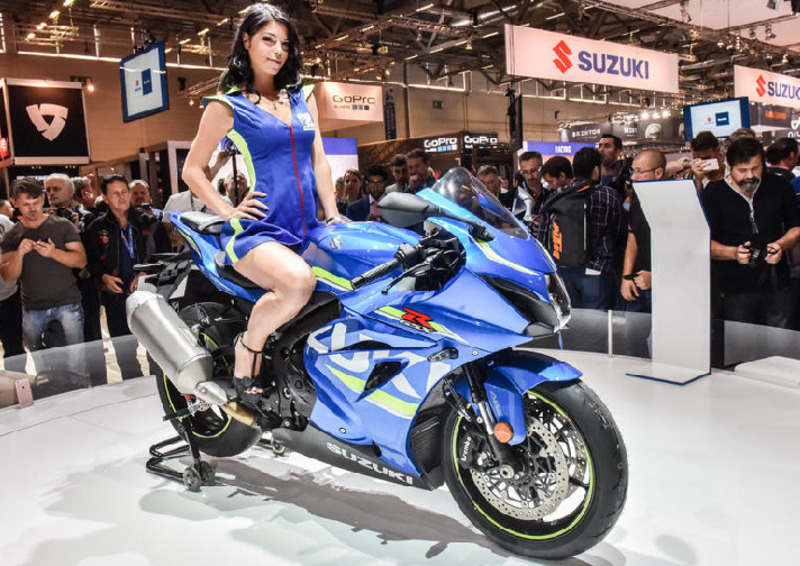 Suzuki GSX-R1000 e GSX-1000R 2017 ad Intermot 2016: foto e dati