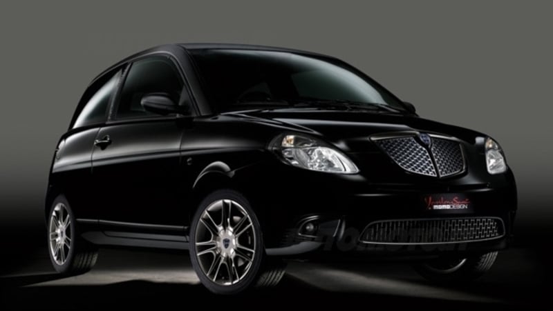 Nuova Ypsilon Momodesign