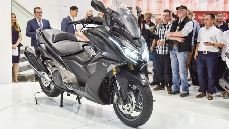 Kymco AK 550, ecco il nuovo maxi scooter