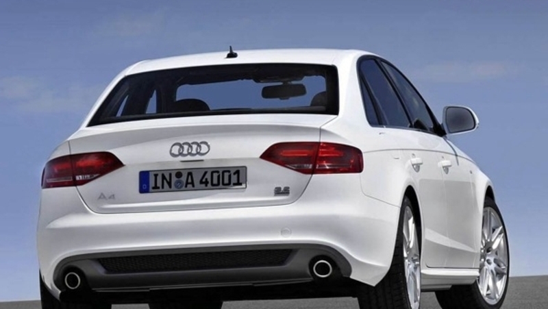 Nuova Audi A4 S-line