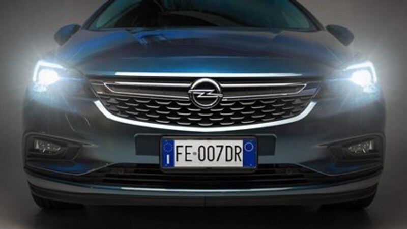 Opel Intellilux: abbiamo provato i fari che non abbagliano le moto