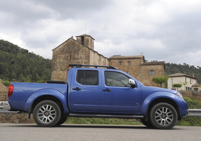 Nissan Navara (2010-16) (28)