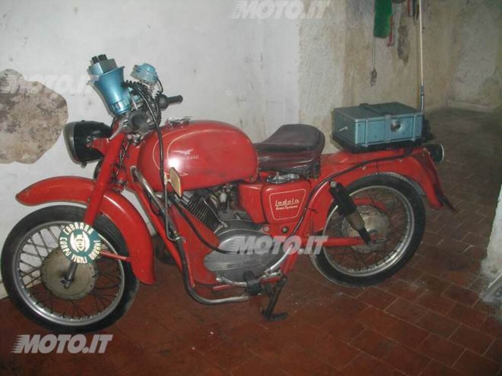 Moto Guzzi Lodola Gran Turismo Polizia Municipale (2)