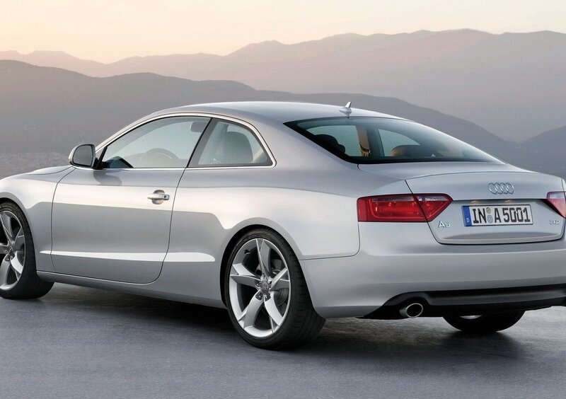 Audi A5 Coupé (2007-17) (2)