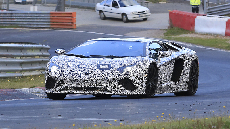 Lamborghini Aventador facelift 2017: nuove foto spia al N&uuml;rburgring