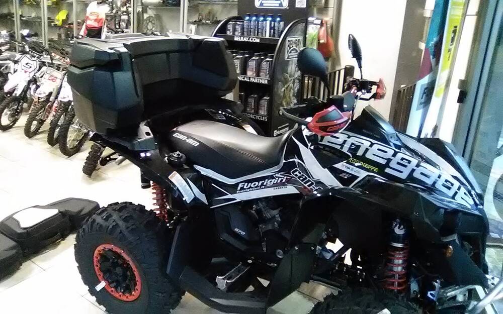 BAULE CAN AM RIGIDO (3)