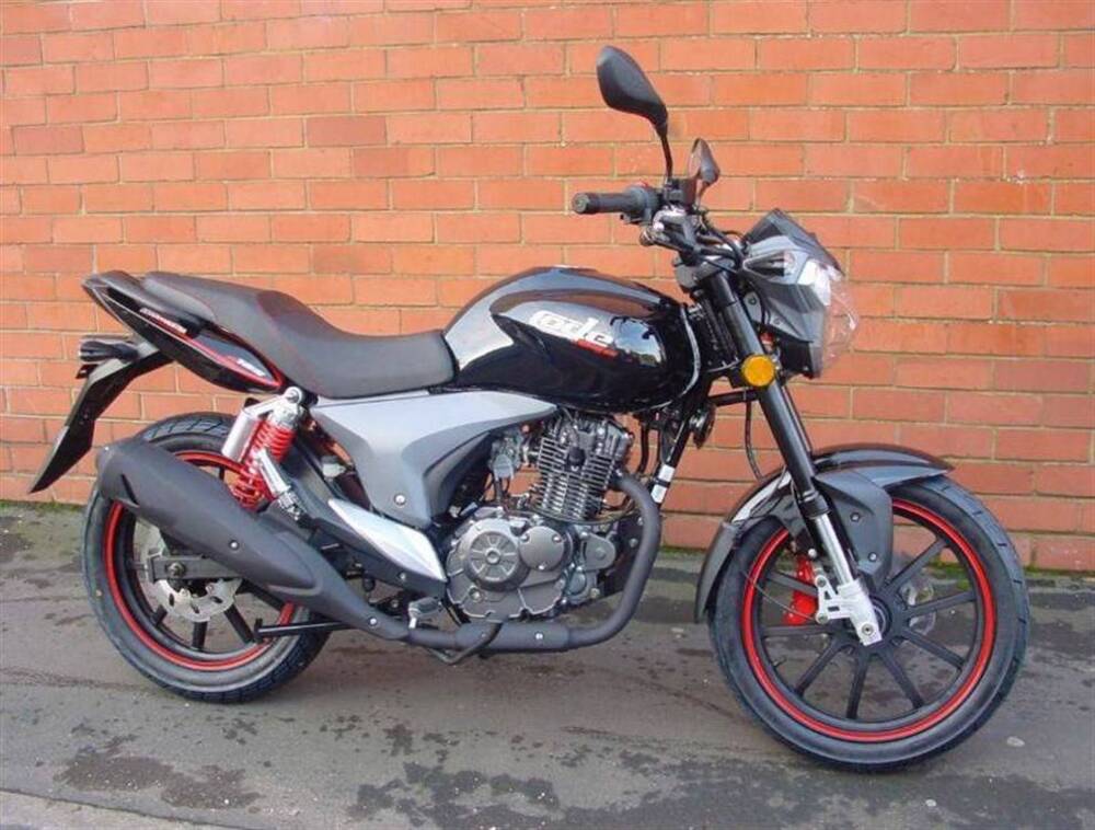 KSR Moto GRS 125 4T (2014 - 16) (2)