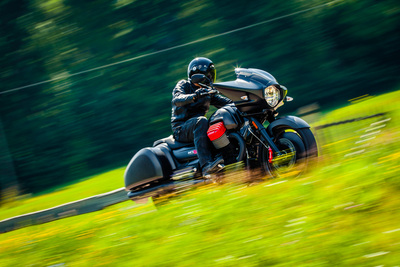 Moto Guzzi MGX-21: una bagger all&#039;italiana