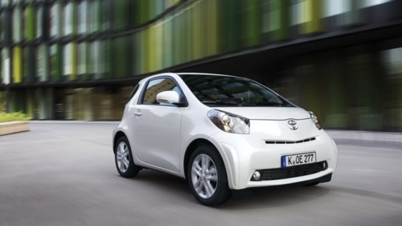 Toyota iQ M.Y. 2011