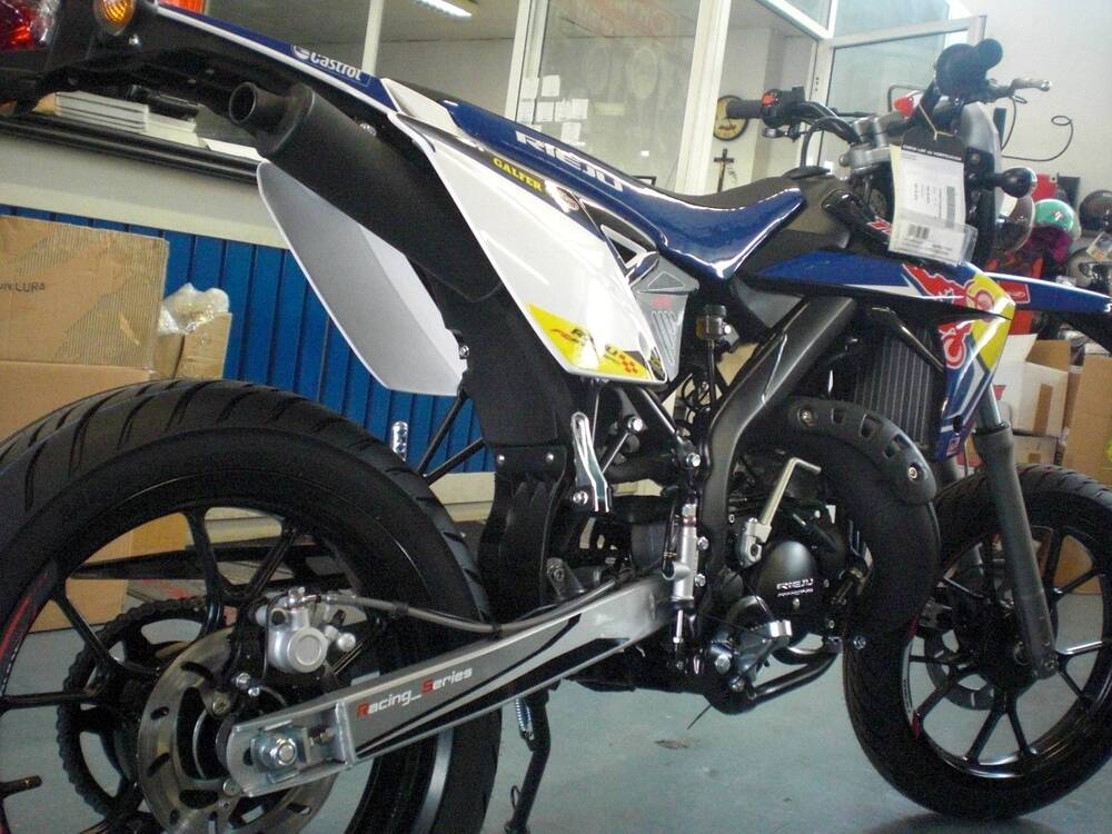 Rieju MRT 50 Motard (2009 - 17) (3)